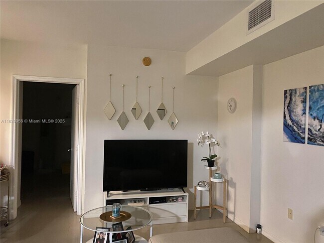 property at 1 Glen Royal Pkwy
