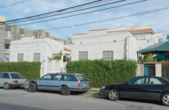 4557 Lexington Ave in Los Angeles, CA - Building Photo - Building Photo