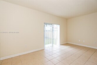 15464 SW 18th Ln in Miami, FL - Building Photo - Building Photo