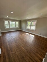 2116 Seavey Dr in Decatur, GA - Building Photo - Building Photo