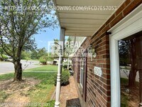 650 Cedarbrook Ct photo'