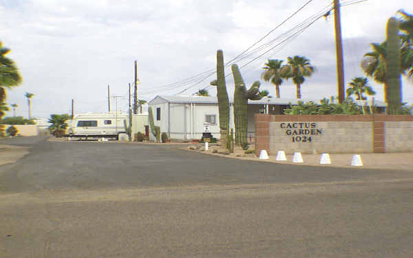 Cactus Gardens Mobile Home Park in Apache Junction, AZ - Building Photo