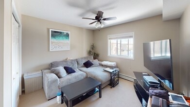 11220-11220 104 Ave. in Grande Prairie, AB - Building Photo - Building Photo