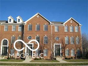 403 Autumn Dr in Carmel, IN - Building Photo