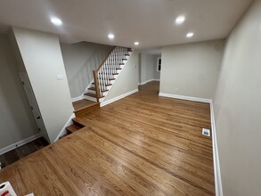 333 Mary St in Downingtown, PA - Foto de edificio - Building Photo