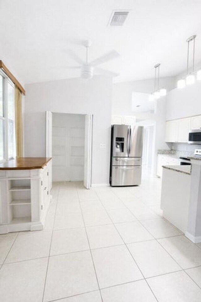 13218 86th Rd N in Loxahatchee, FL - Building Photo - Building Photo