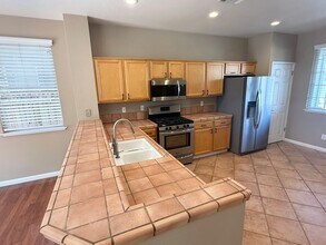 5183 Abbeywood Dr in Castro Valley, CA - Building Photo - Building Photo