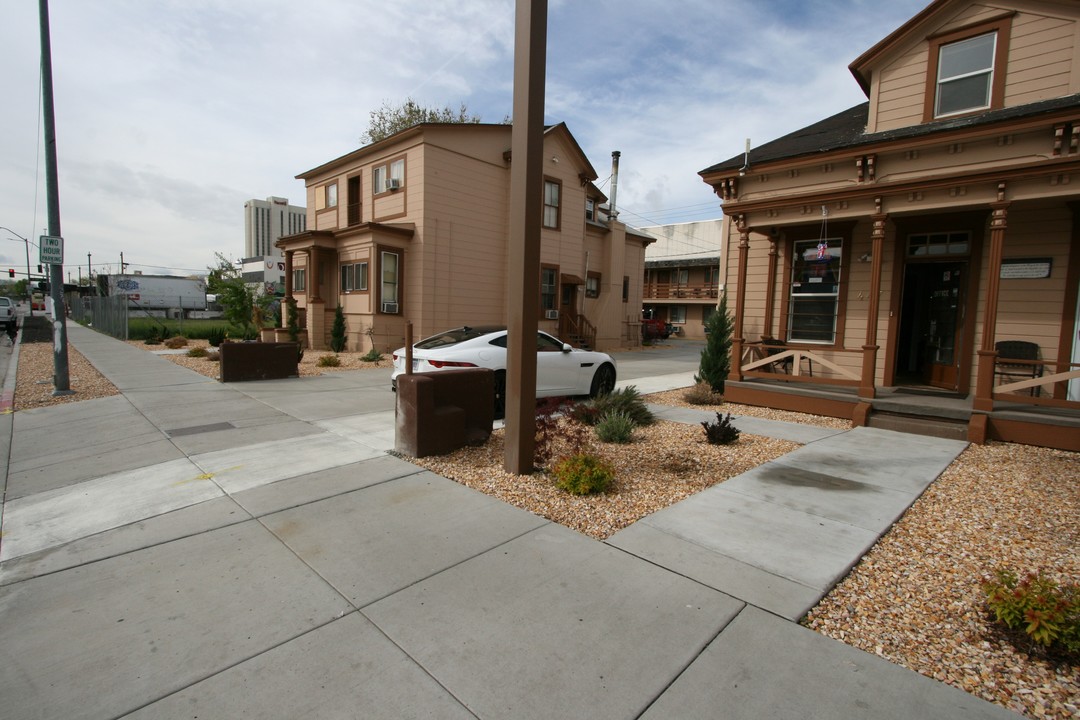 Cheryl's Motel and Apartments in Reno, NV - Building Photo