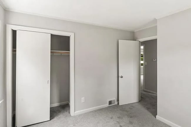 7511 Rainbow Dr in Prairie Village, KS - Building Photo - Building Photo