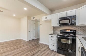 1821 E Grauwyler Rd in Irving, TX - Building Photo - Building Photo