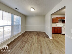 75 Windward Dr in Covington, GA - Foto de edificio - Building Photo