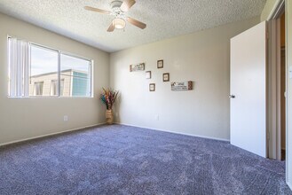 Hunters Landing in Marysville, CA - Foto de edificio - Building Photo
