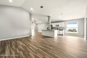 460 Martigues Dr in Kissimmee, FL - Building Photo - Building Photo