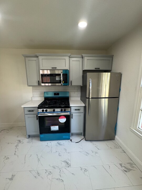 2320 S Louisiana St in Little Rock, AR - Building Photo