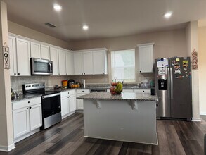 Room in House on Justice Union Ct in Raleigh, NC - Building Photo - Building Photo