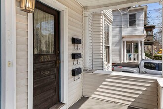 875 Elm St-Unit -2 in New Haven, CT - Building Photo - Building Photo