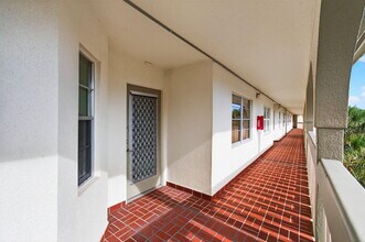 1501 Cayman Way in Coconut Creek, FL - Building Photo - Building Photo