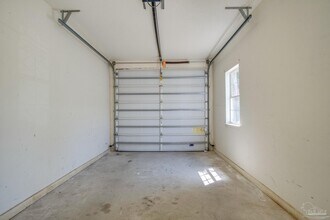 2741 Bay Club Dr in Navarre, FL - Building Photo - Building Photo