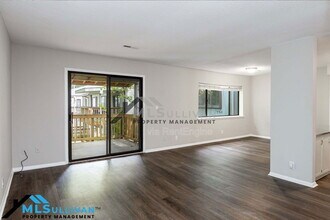 5036 Flint Ridge Pl in Raleigh, NC - Building Photo - Building Photo