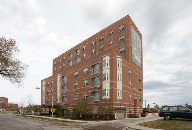 Lake Park Crescent Apartments in Chicago, IL - Building Photo - Building Photo