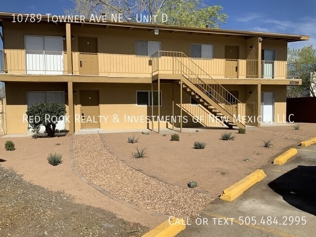 10789 Towner Ave NE in Albuquerque, NM - Foto de edificio - Building Photo