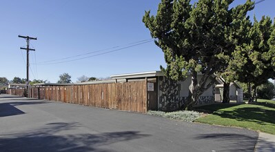 Los Patios Apartments in Escondido, CA - Building Photo - Building Photo