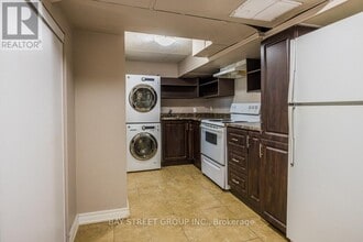 12 Craigmore Crescent in Toronto, ON - Building Photo - Building Photo