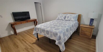 207 Tropic Isle Dr in Delray Beach, FL - Building Photo - Building Photo