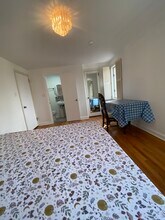 5512 Forbes Ave in Pittsburgh, PA - Building Photo - Building Photo