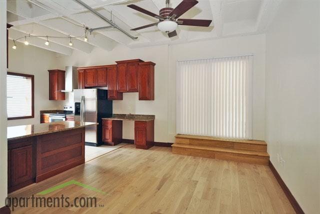 Gallery 3450