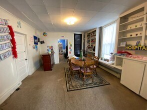 1204 Kenwood Ave in Duluth, MN - Building Photo - Building Photo