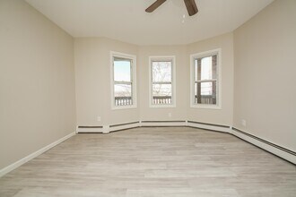 104 Cambridge Ave, Unit 2 in Garfield, NJ - Building Photo - Building Photo