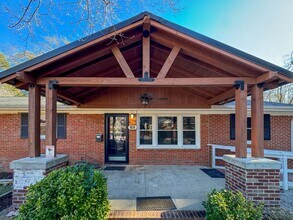 1463 Bridger St in Fayetteville, NC - Building Photo - Building Photo