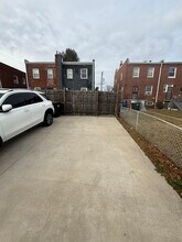 1215 Savannah St SE in Washington, DC - Building Photo - Building Photo