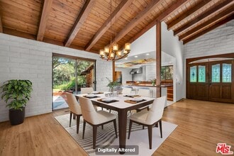 535 Crater Camp Dr in Calabasas, CA - Building Photo - Building Photo