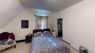 240 School St, Unit 3 in Somerville, MA - Building Photo - Building Photo