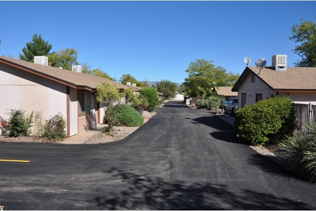 1641 E Aspen St in Cottonwood, AZ - Foto de edificio - Building Photo