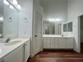 3816 Waynesvill St in Las Vegas, NV - Building Photo - Building Photo