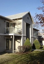 Silverwood Apartments in Nampa, ID - Foto de edificio - Building Photo