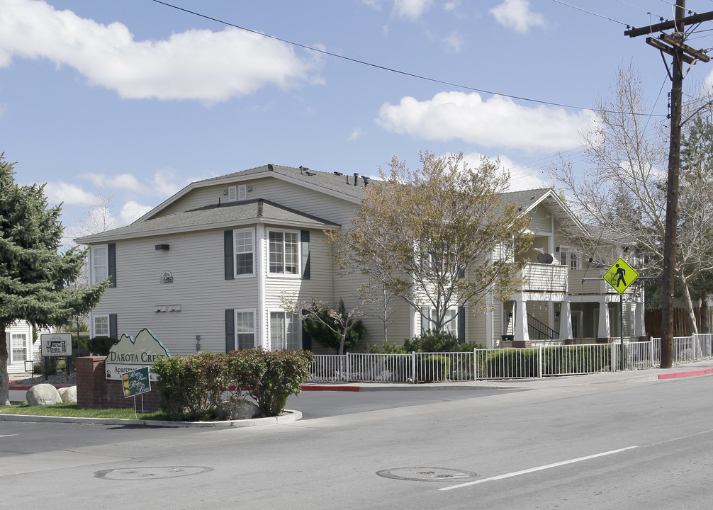 Dakota Crest in Reno, NV - Building Photo