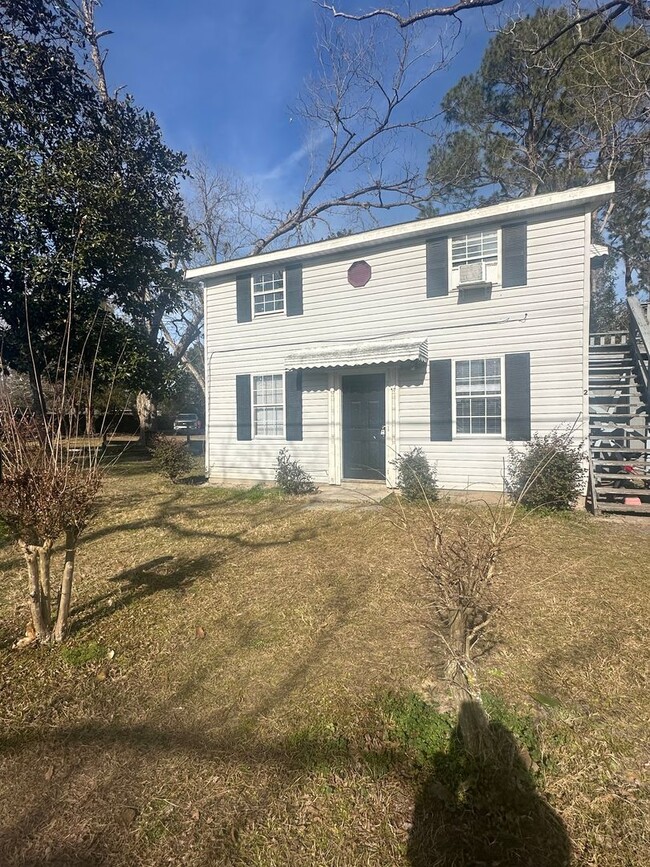 property at 11 Strozier St