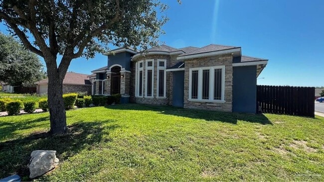 property at 1306 Rockport St