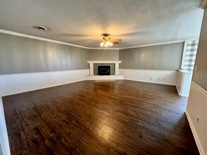 4006 Watkins Ave in Springdale, AR - Foto de edificio - Building Photo