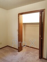 405 E Adams St in Pittsburg, KS - Building Photo - Building Photo