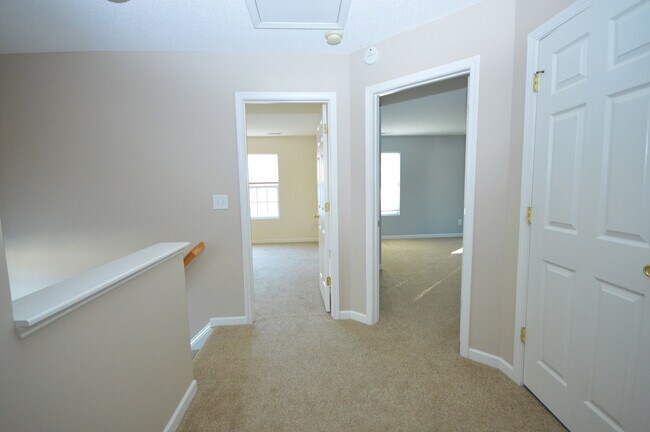 111 Caley Rd in Apex, NC - Building Photo - Building Photo