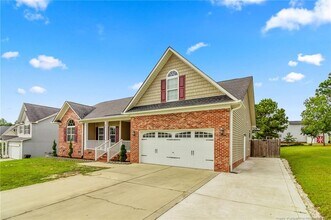 31 Craven Ct in Spring Lake, NC - Building Photo - Building Photo