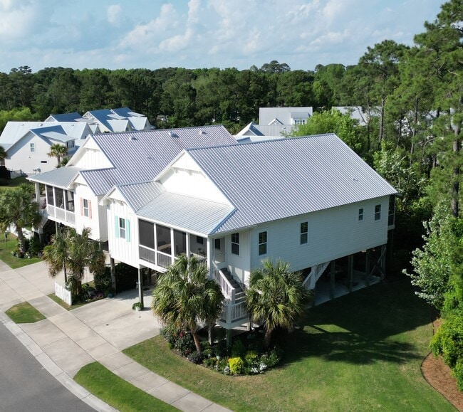 property at 6005 Shinnwood Rd