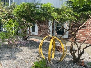 35 Mill Pond Rd in Durham, NH - Building Photo - Building Photo