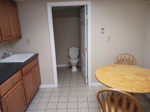 150 Estelle Dr, Unit B in West Kingston, RI - Building Photo - Building Photo