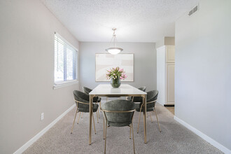 Brendon Park Apartments in Knoxville, TN - Building Photo - Building Photo